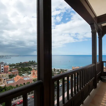 فنتشي سيليثيون لا بلانتاثيون ديل سور فندق