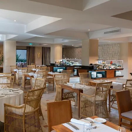 فندق فنتشي سيليثيون لا بلانتاثيون ديل سور