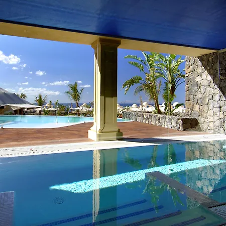 فنتشي سيليثيون لا بلانتاثيون ديل سور أذيخي