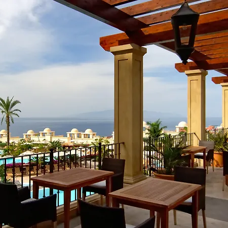 فنتشي سيليثيون لا بلانتاثيون ديل سور 5* أذيخي