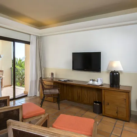 فندق فنتشي سيليثيون لا بلانتاثيون ديل سور أذيخي