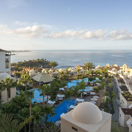 فنتشي سيليثيون لا بلانتاثيون ديل سور فندق