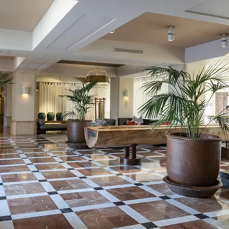 فنتشي سيليثيون لا بلانتاثيون ديل سور 5*